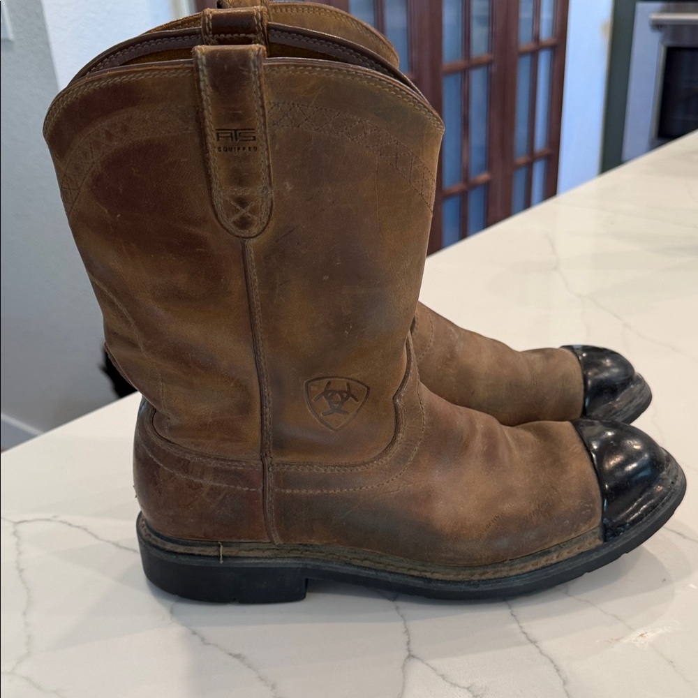 Ariat Brown Leather Cowboy Boots with Black Toe Caps